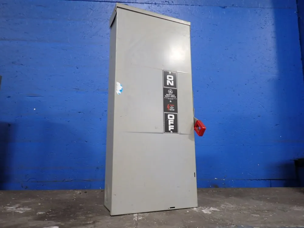 General Electric 200 Amps Non-fusible Disconnect - Th3364r