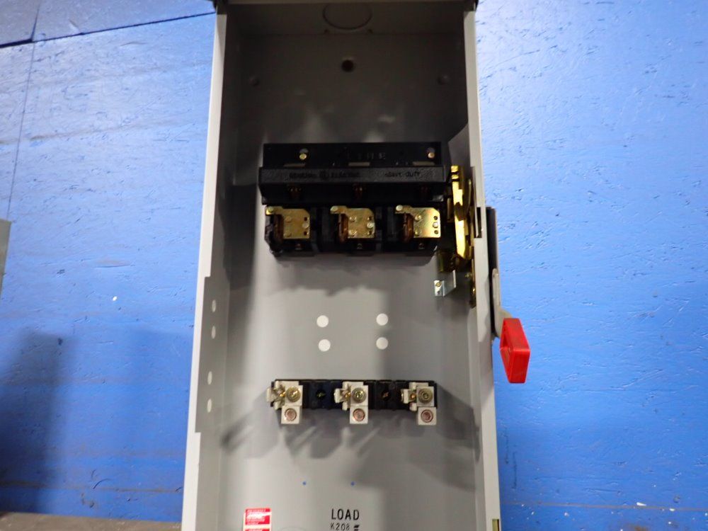 General Electric 200 Amps Non-fusible Disconnect - Th3364r