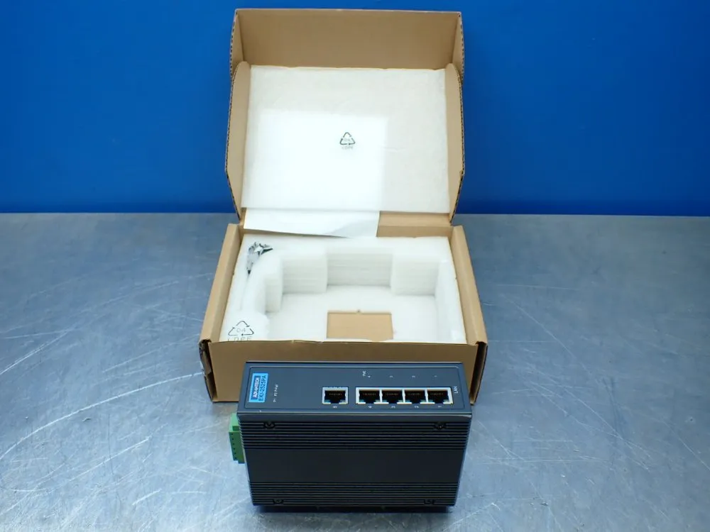 Advantech 10/100mbps 5-port Poe Ethernet Switch. - Eki-2525pa