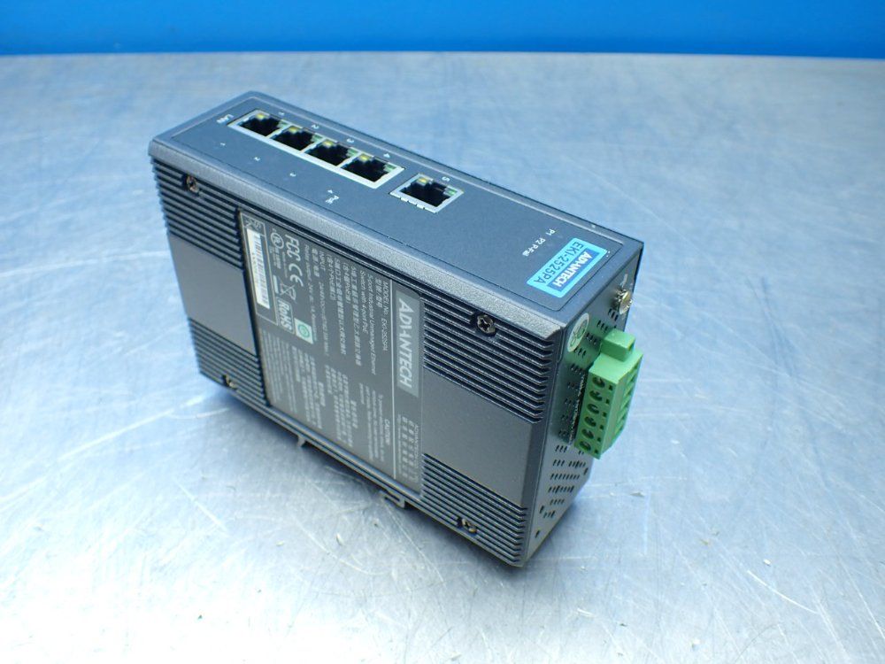 Advantech 10/100mbps 5-port Poe Ethernet Switch. - Eki-2525pa