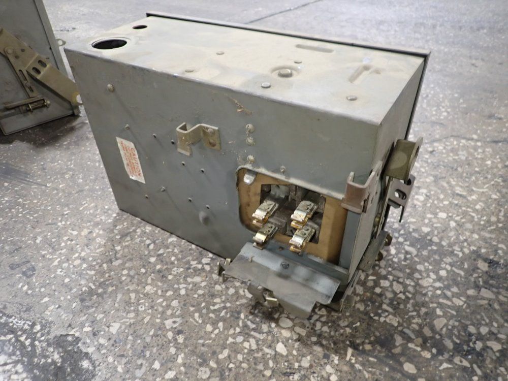 Square D 100 Amp Bus Plug - Pq-3610