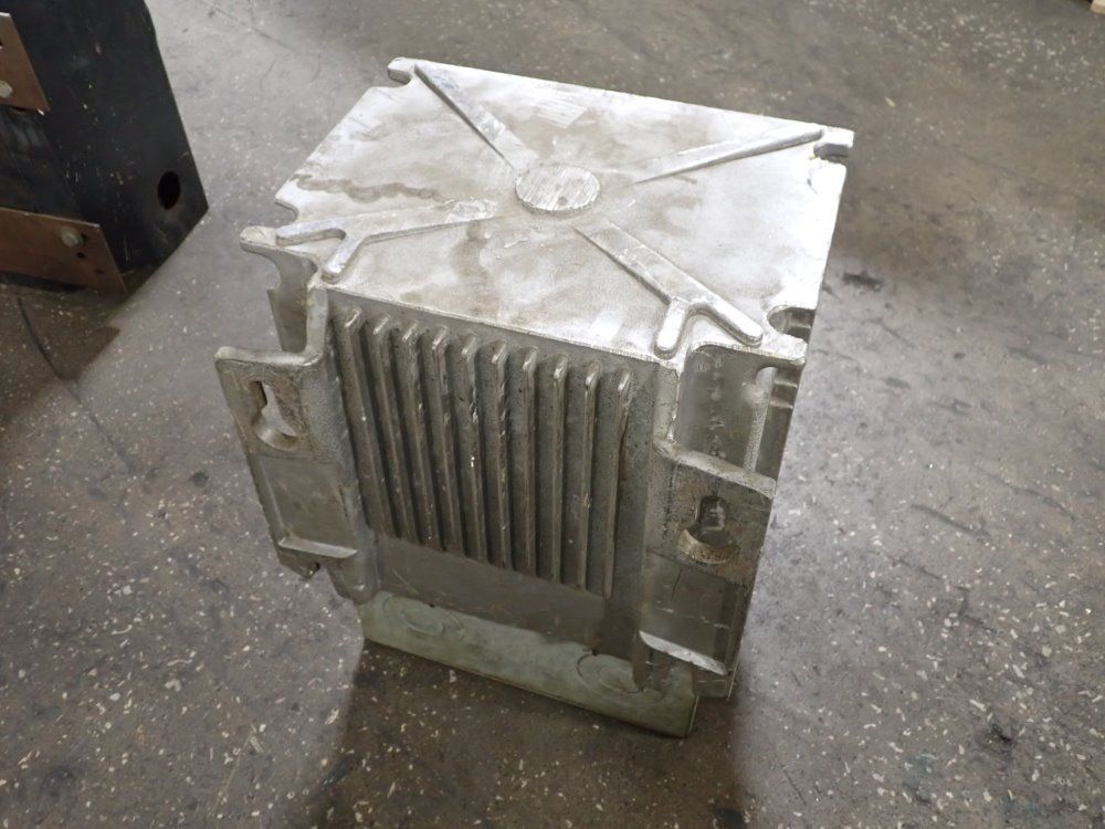 General Electric 7.5 Kva Transformer - 9t21b1029-62