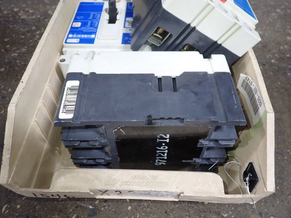 Cutler-hammer 35 Amp Circuit Breakers - Fdb 14k