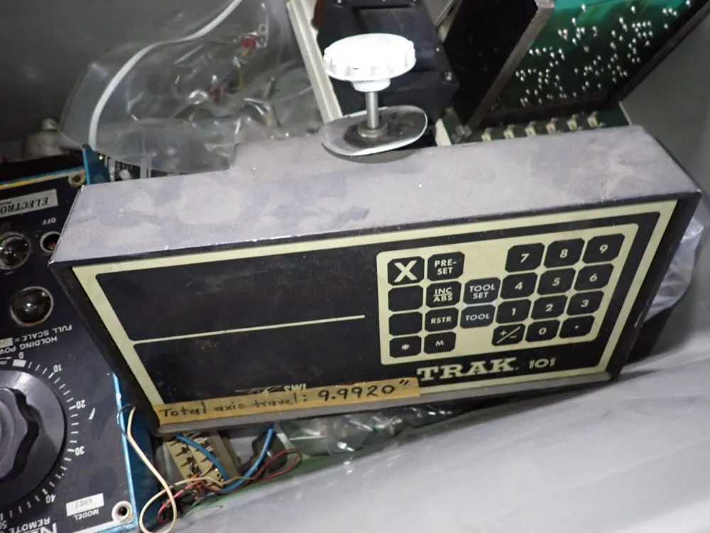 Swi Digital Read Outs - Trak 101