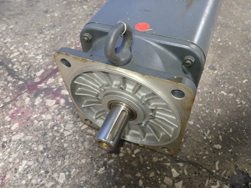Siemens Brushless Servo Motor - 1ft5104-1aa71-1ea0