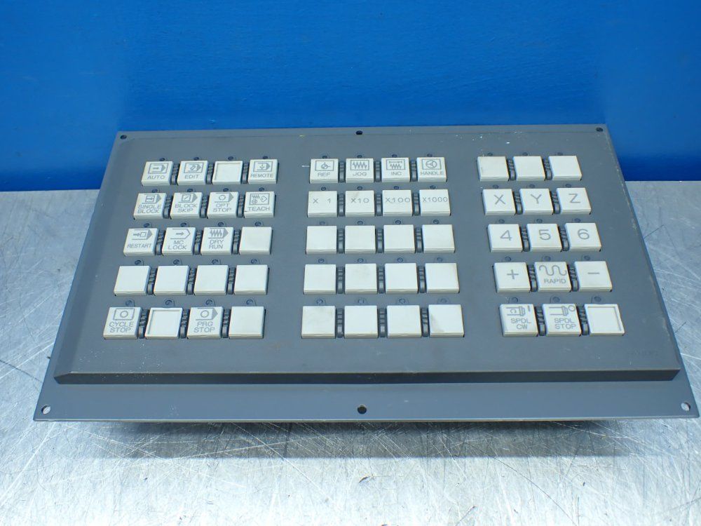Fanuc Operator Panel - A02b-0338-c243