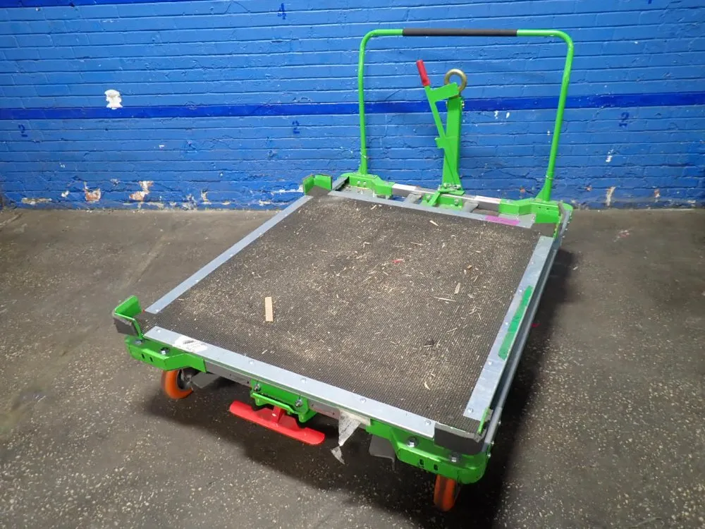 Hercu-hauler 50"x 47" Cart
