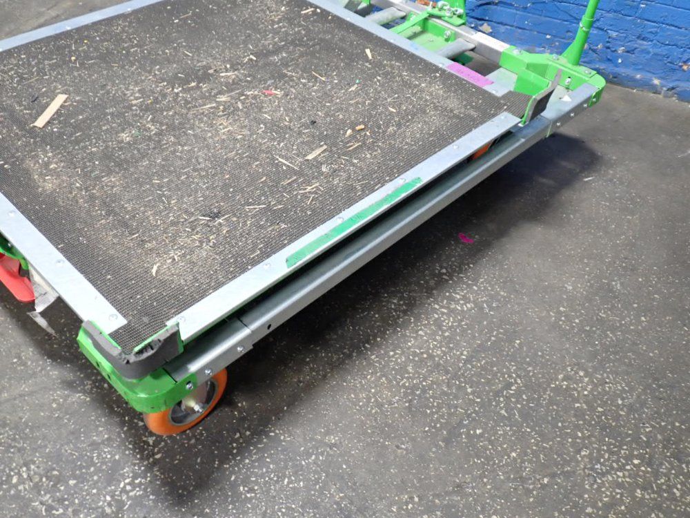 Hercu-hauler 50"x 47" Cart