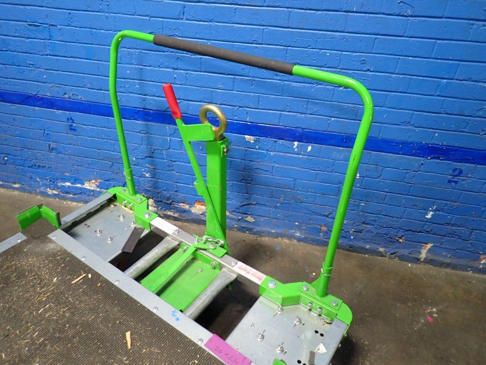 Hercu-hauler 50"x 47" Cart