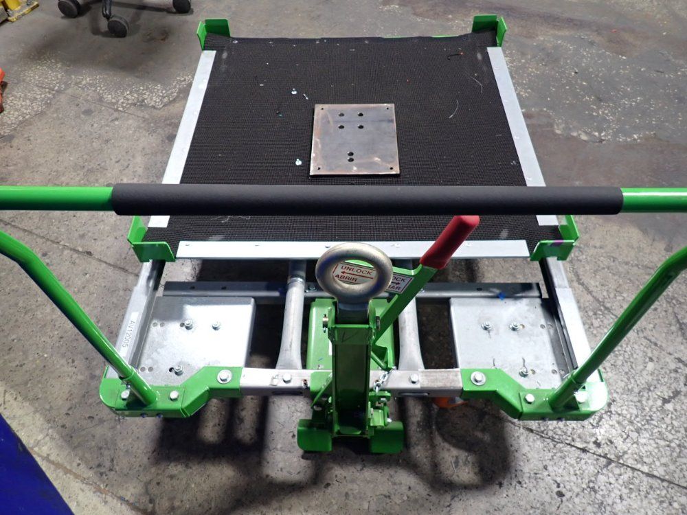 The Scharine Group Inc. 1500 Lbs Cart