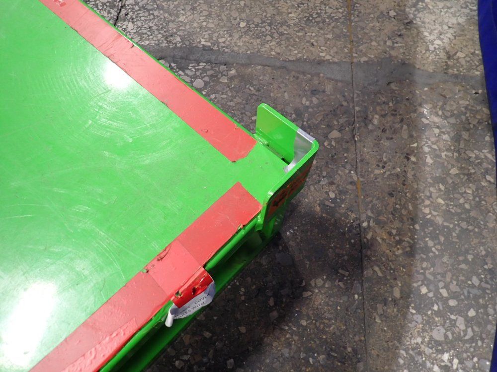 The Scharine Group Inc. 50" X 50" Topper