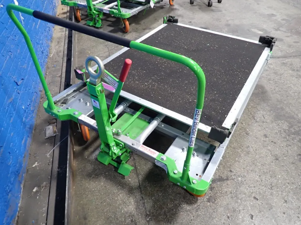 The Scharine Group Inc. 2300 Lbs Cart