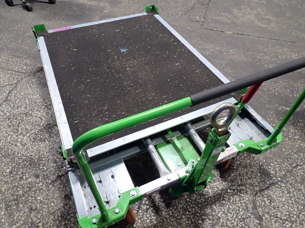 The Scharine Group Inc. 2300 Lbs Cart