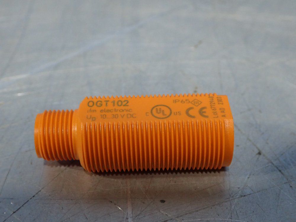 Ifm Retro-reflective Sensor - Ogt102