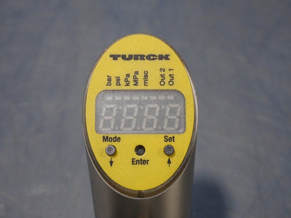 Turck 1015 Psi Pressure Sensor - Ps016v-503-2upn8x-h1141