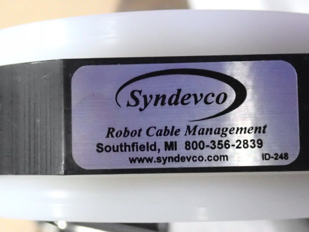 Syndevco Robot Cable Management