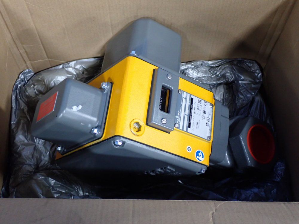 Maxon Valve - 250sma11-aa11-bb22a0