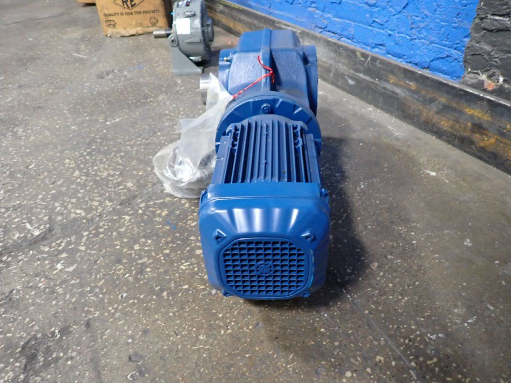 Sew-eurodrive 2 Hp Gear Drive - Kt77drn90l4