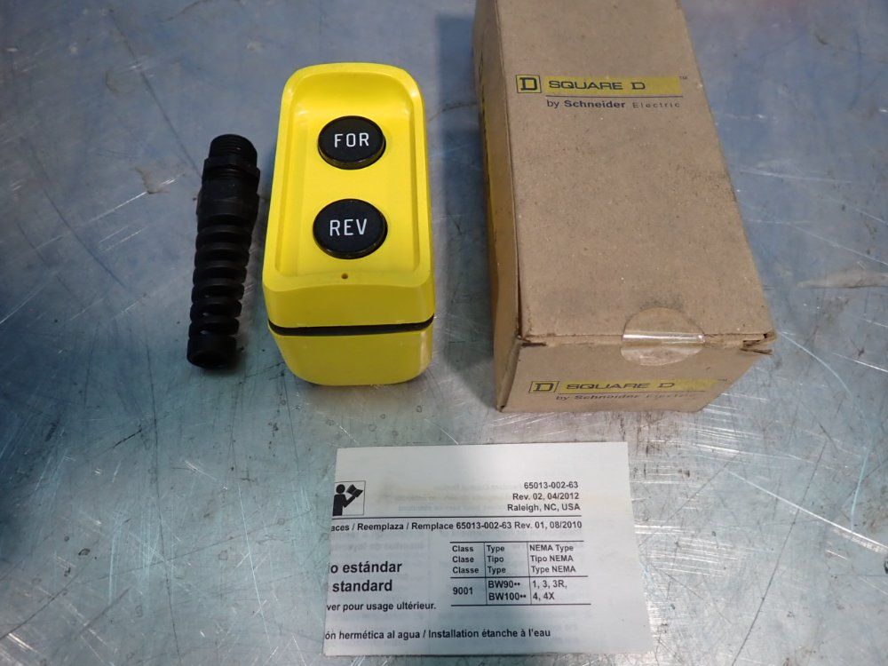 Square D Pendant Enclosure - 9001bw93y