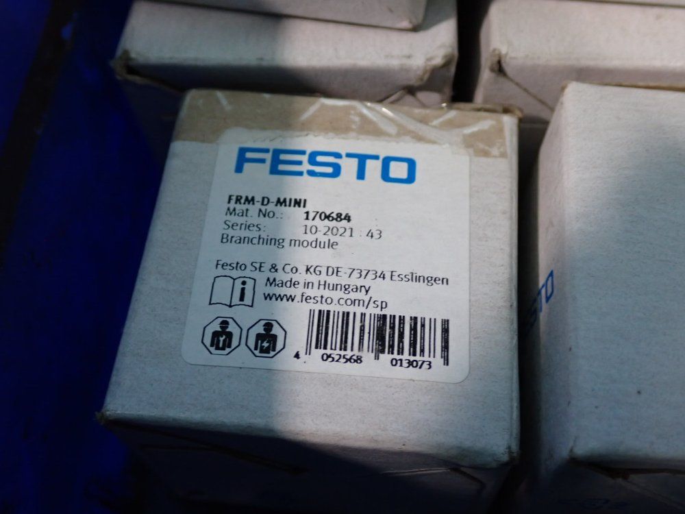 Festo Branching Modules, Valves