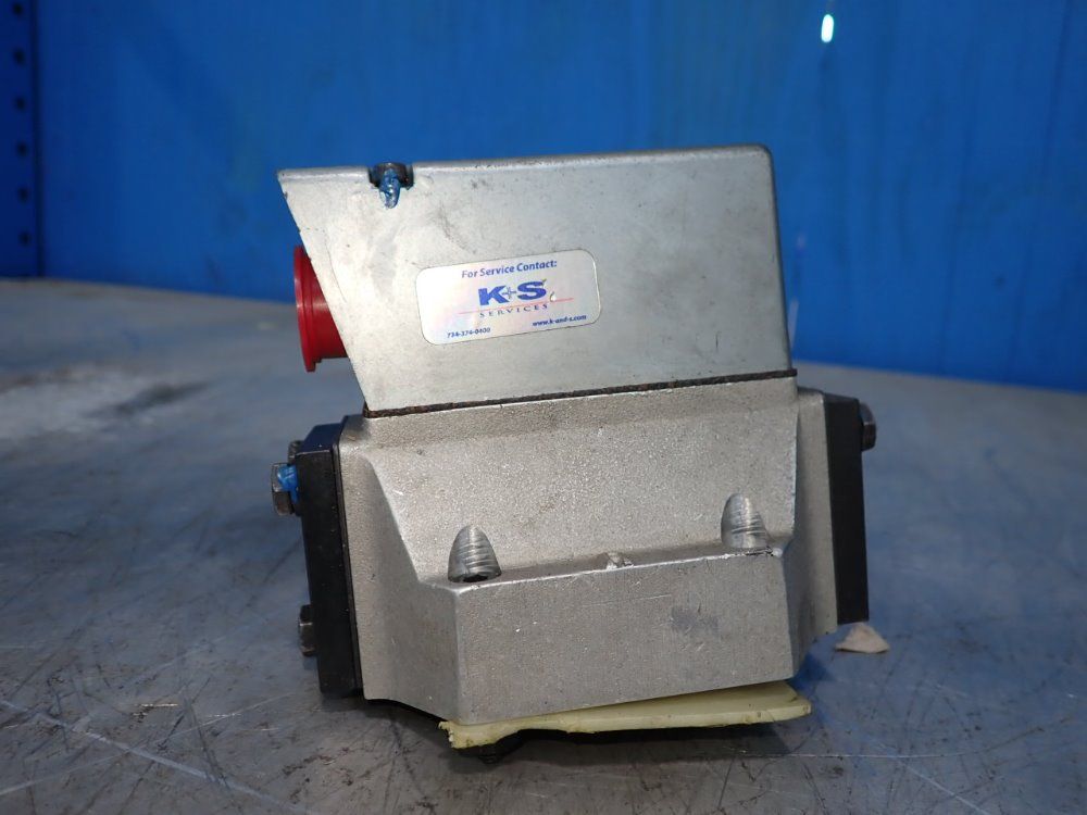 Moog Valve - 062-321