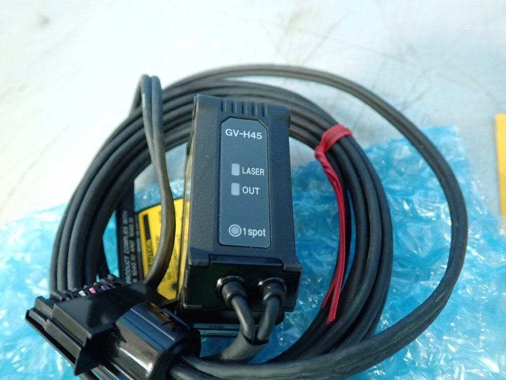 Keyence Sensor Head - Gv-h45