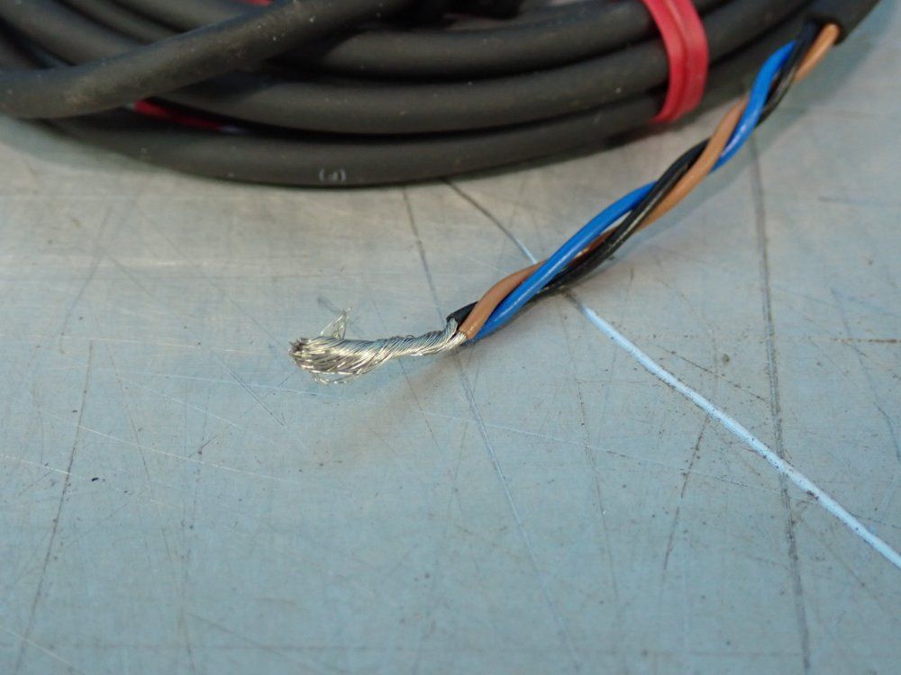 Keyence Fiber Amplifier - Fs-v11