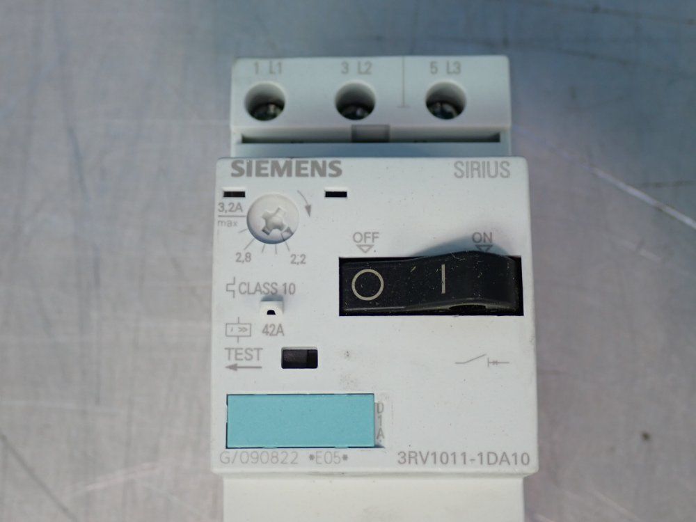 Siemens Circuit Breaker - 3rv1011-1da10