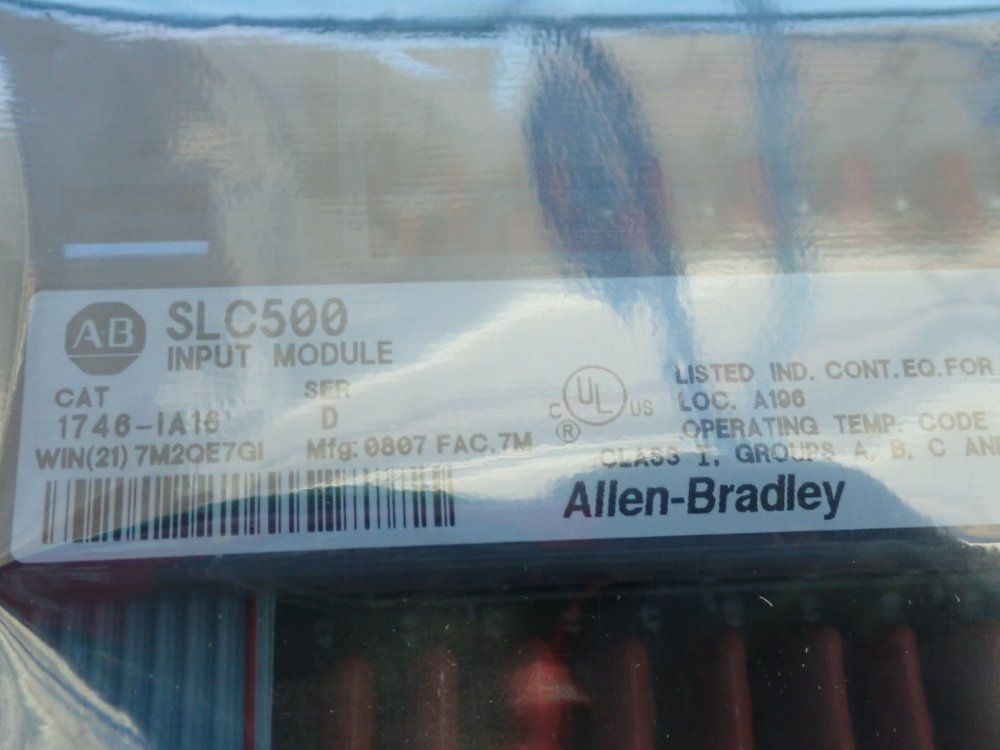 Allen Bradley Input Module - 1746-1a16