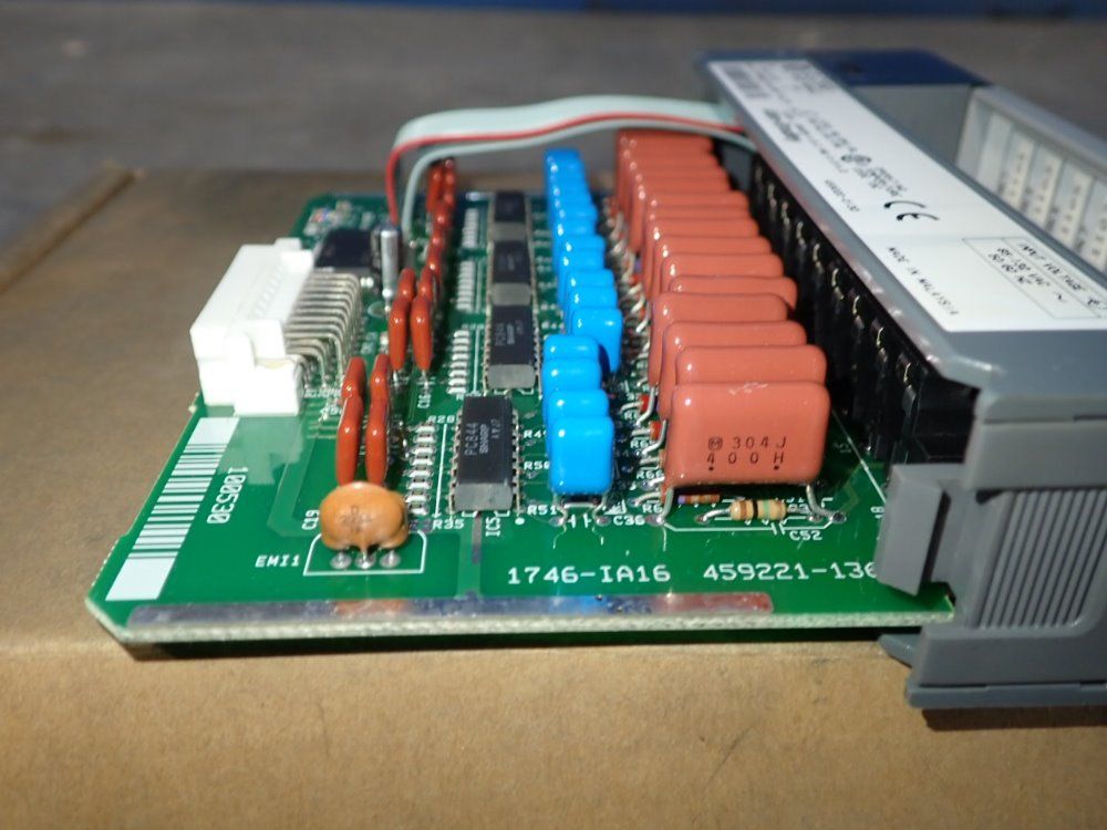 Allen Bradley Input Module - 1746-ia16