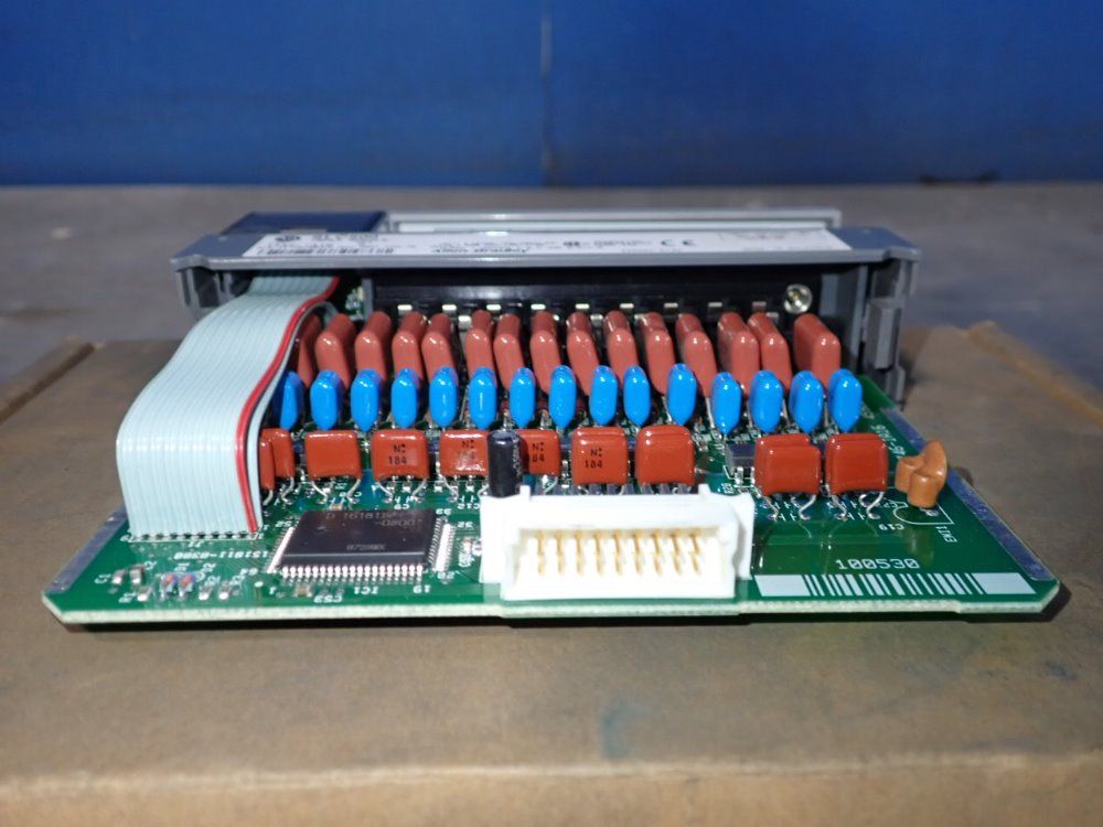 Allen Bradley Input Module - 1746-ia16