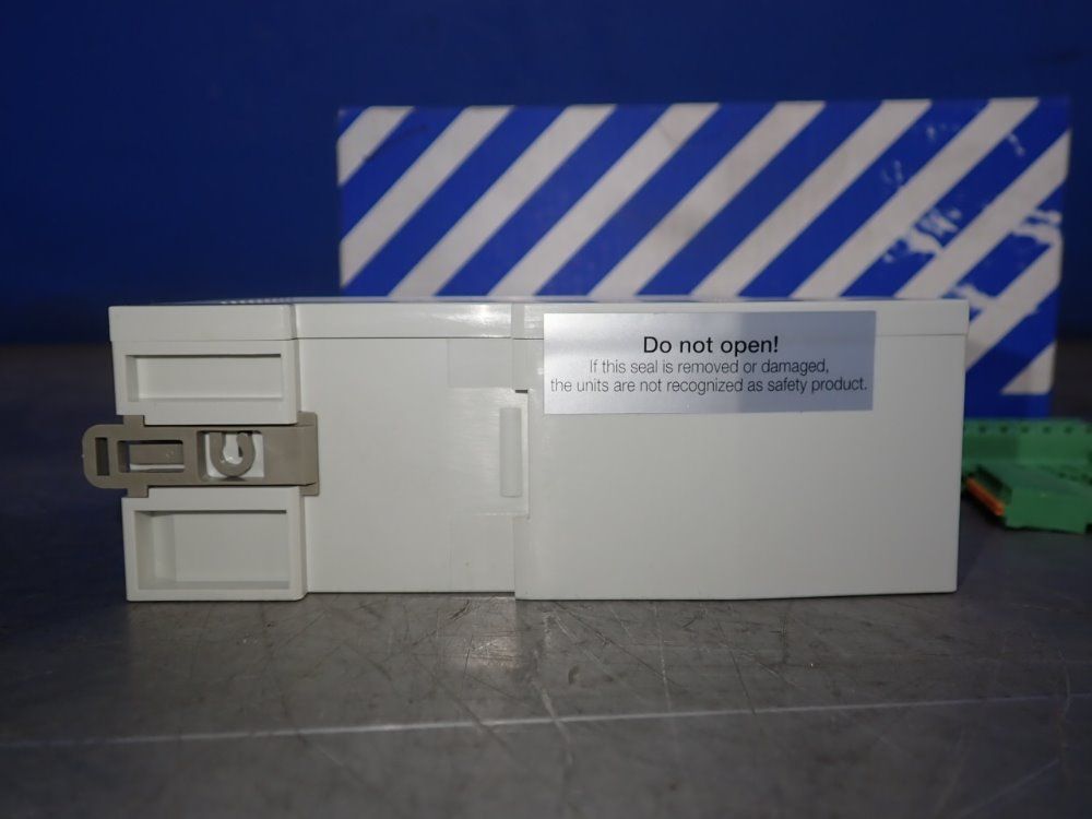 Panasonic Light Curtain Control Unit - Sf-c11