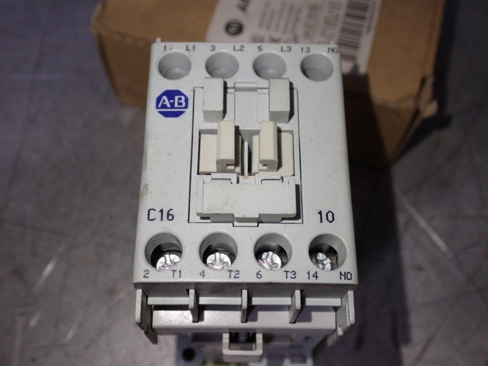 Allen Bradley Contactor - 100-c16dj10