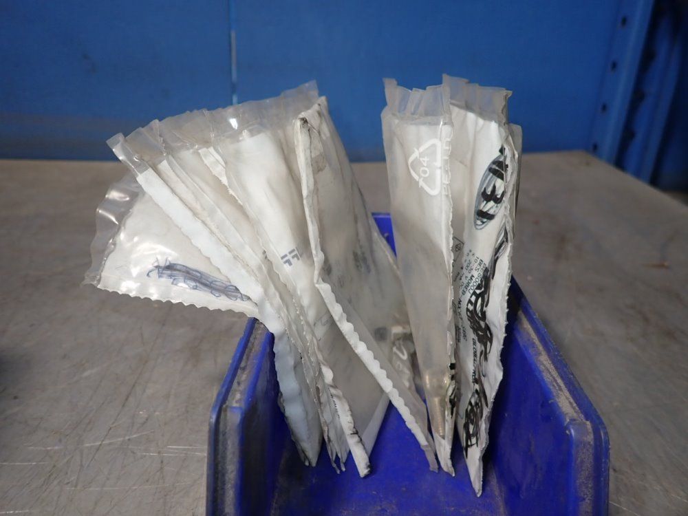 Balluff Sensors - Bes M08eb-noc40f-s49g