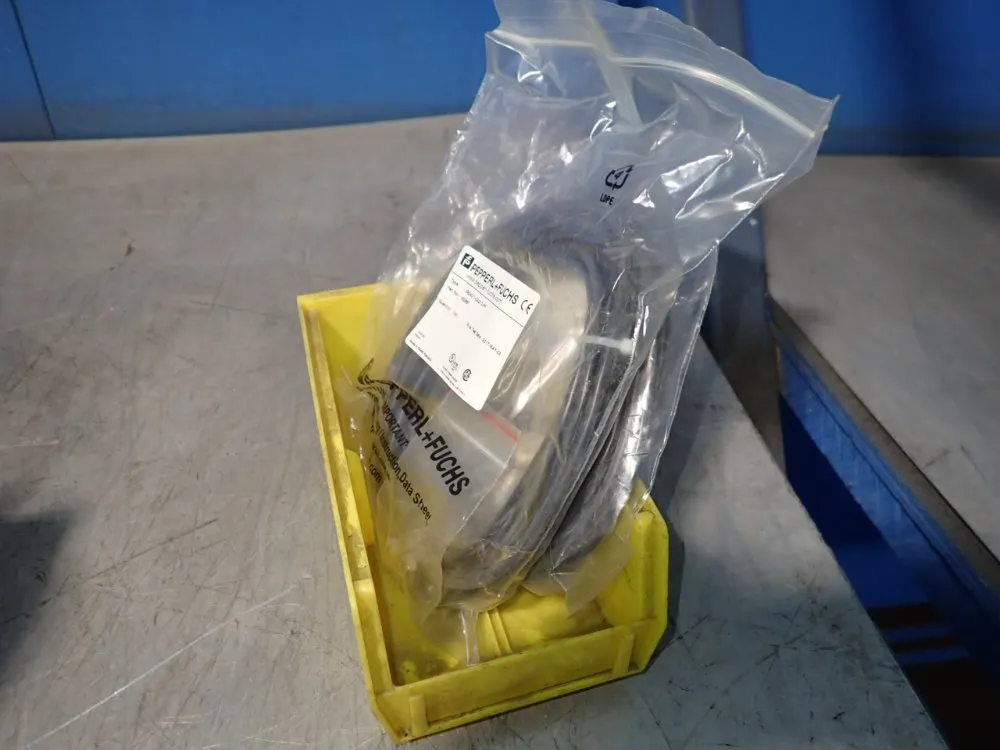 Pepperl Fuchs Inductive Sensors - Bes M08eb-noc40f-s49g