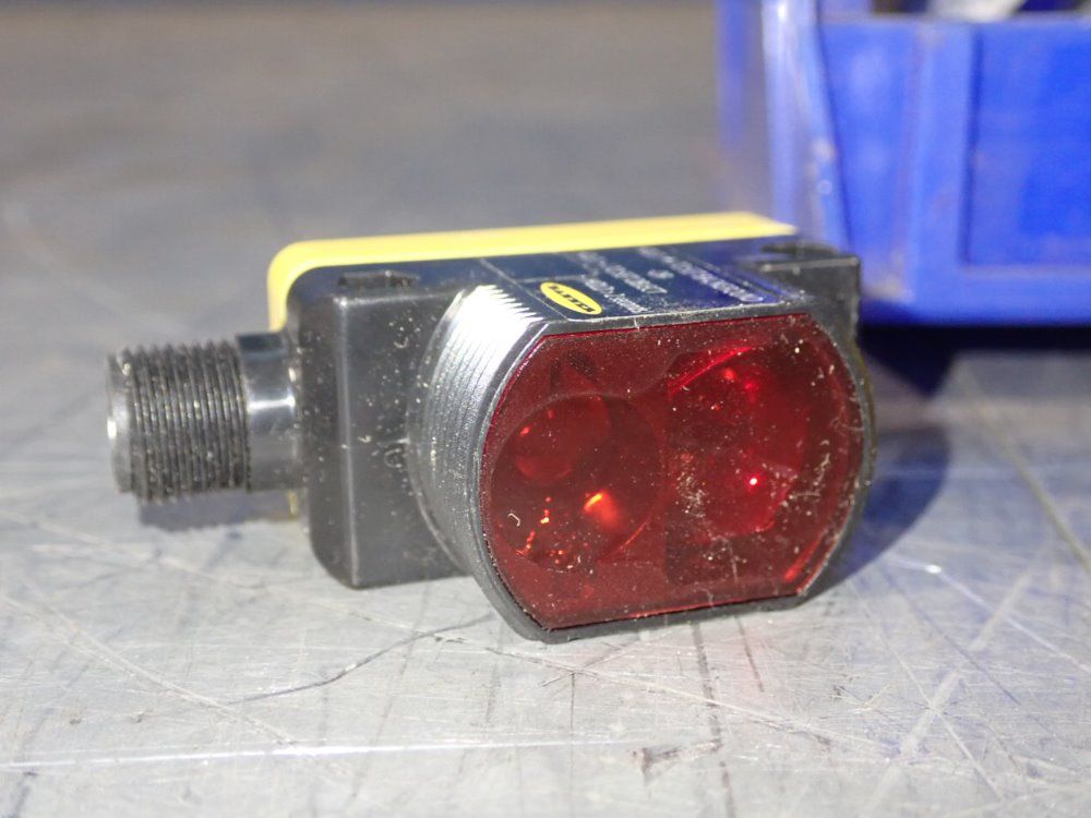 Banner Sensors - Qs30afq