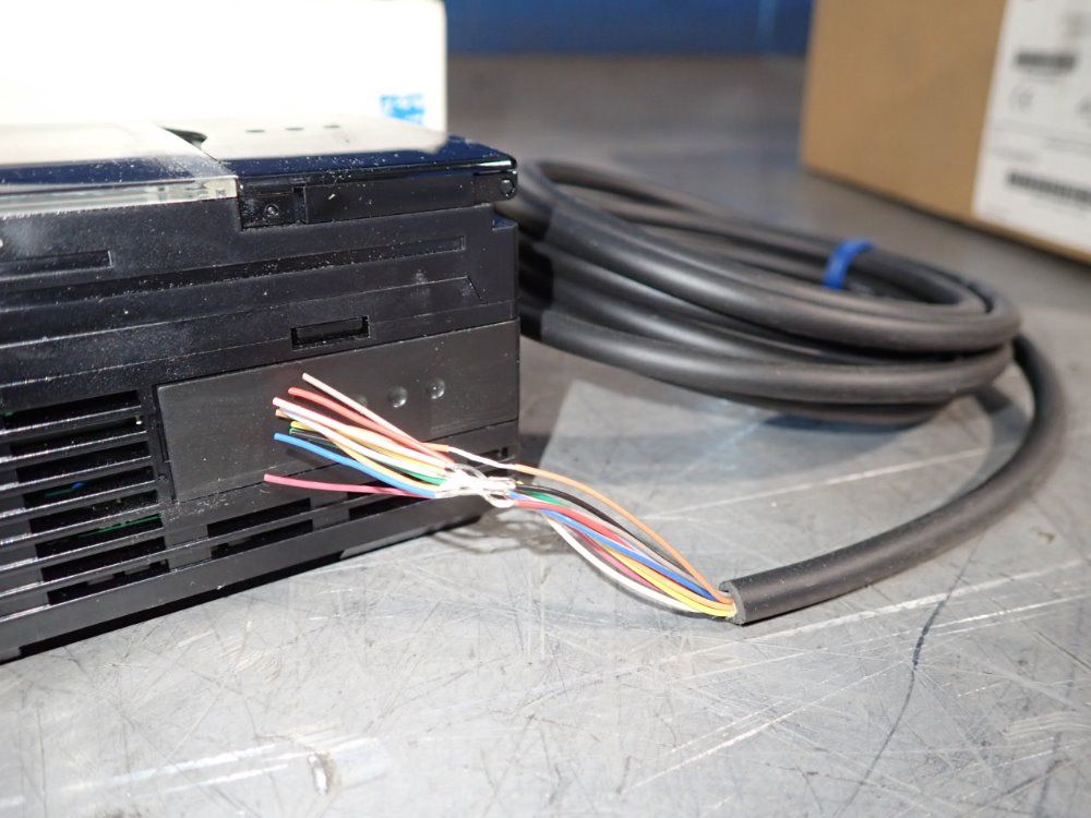 Omron Smart Sensor Amp - Zfv-a20