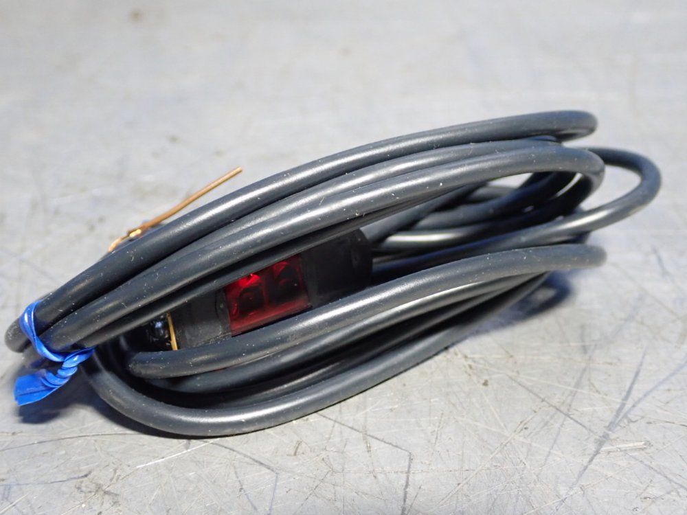 Omron Photoelectric Switch - E3s-ad62