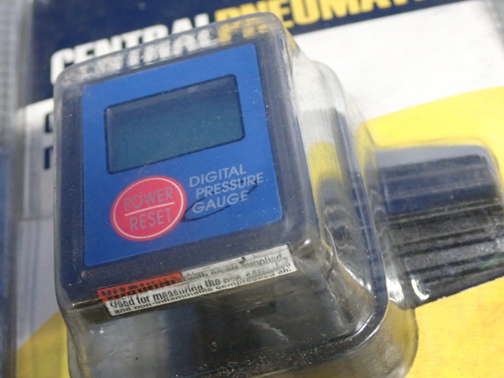 Central Pneumatic Digital Air Flow Regulator - 68245