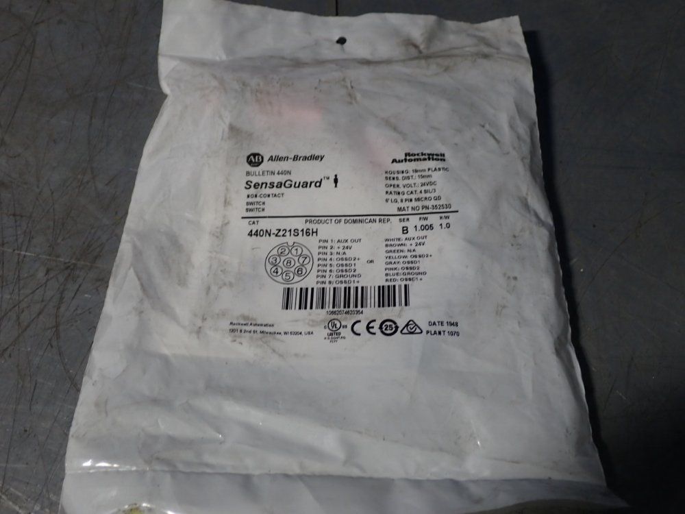 Allen Bradley Switch - 440n-z21s16h