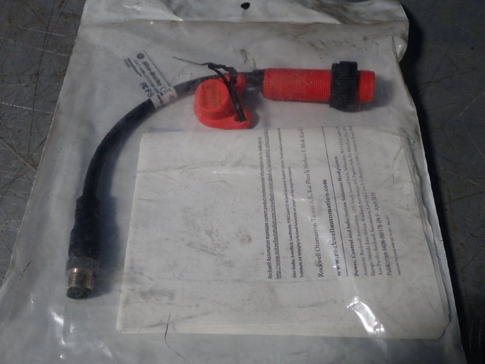 Allen Bradley Switch - 440n-z21s16h