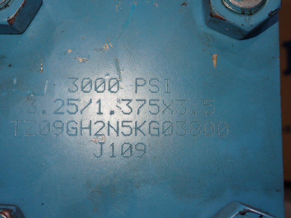 Vickers Cylinder - Tz096h2n5kg03800