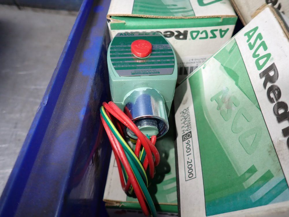 Asco Shut Off Valves - 8262g036