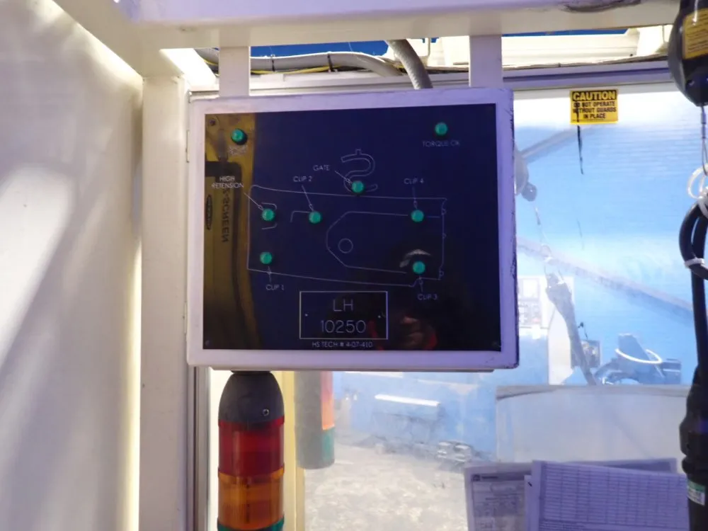 Hs Technologies Assembly Station - C-pillar Quad Cab