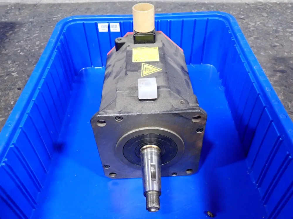 Fanuc 2000 Rpm Servo Motor - A06b-0267-b605