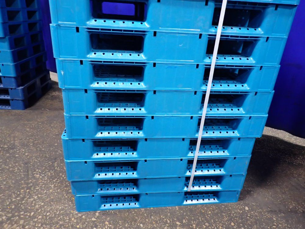 47" X 39" Plastic Pallets