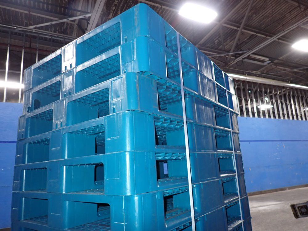 47" X 39" Plastic Pallets
