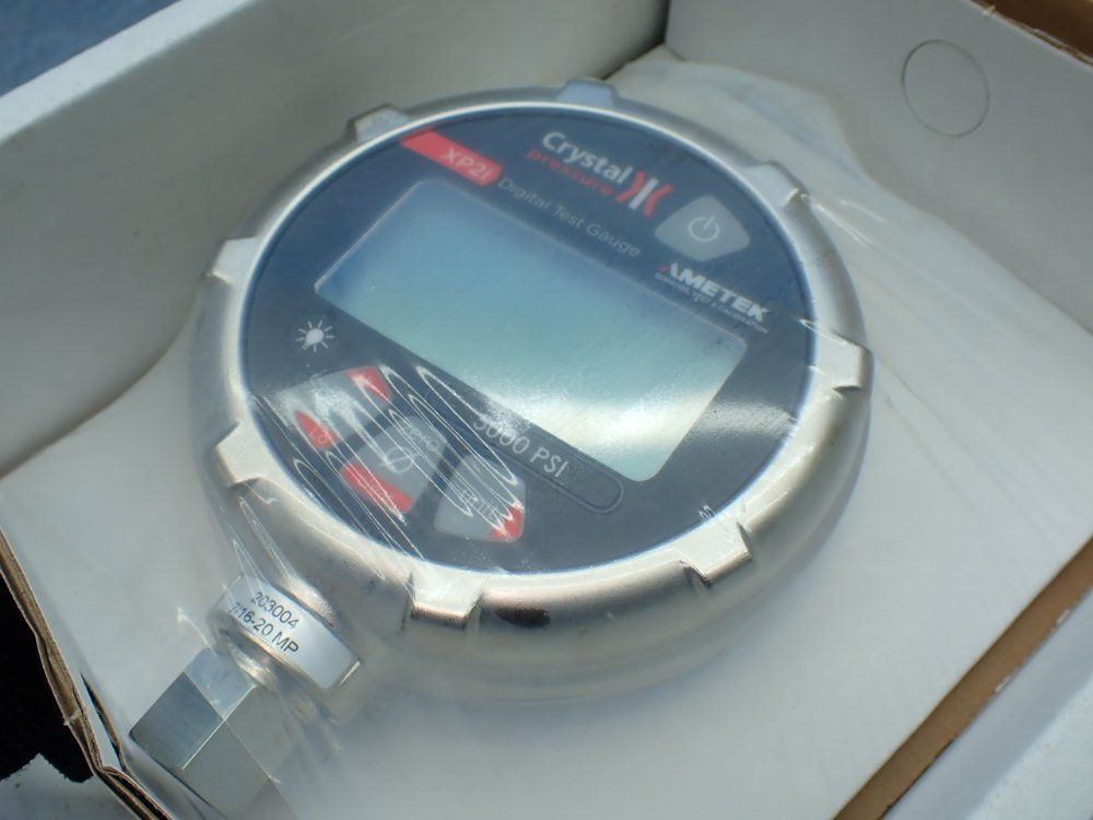Ametek 5000psi Crystal Xp2i Digital Pressure Gauge - 5kpsixp21