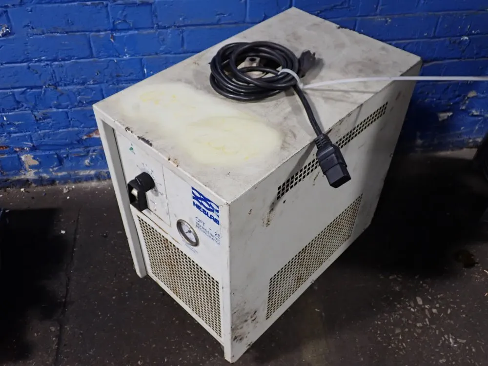Neslab Refrigerant Recirculator - Cft-25