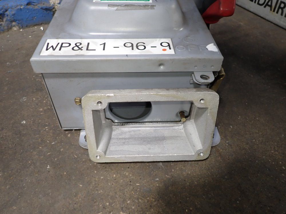 Square D 60 Amp Fusible Disconnect - H362awc